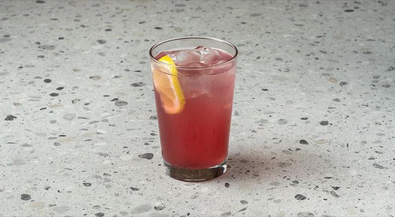 Rubus: Homemade lemonade with raspberry puree