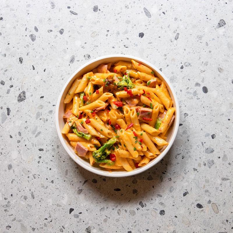 Smells like ham spirit: Penne pasta, smoked ham, broccoli, cream sauce, Florina pepper sauce, kefalotiri cheese, chili and…